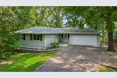 15869 Randall Lane, Minnetonka, MN 55345 - Photo 1