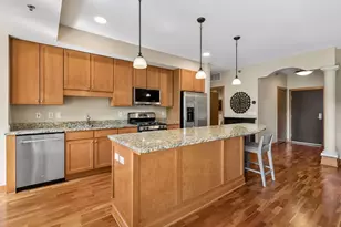 317 Groveland Ave, Minneapolis, MN 55403 - Photo 5