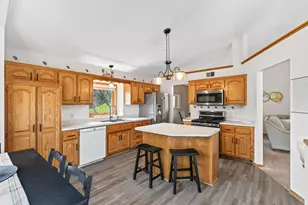 8510 Trista Ln E, Saint Bonifacius, MN 55375 - Photo 9