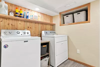 718 Manomin Avenue, Saint Paul, MN 55107 - Photo 31