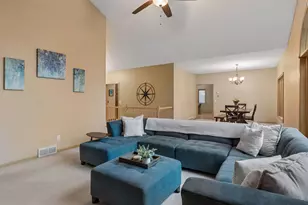 12735 42nd Pl N, Plymouth, MN 55442 - Photo 5