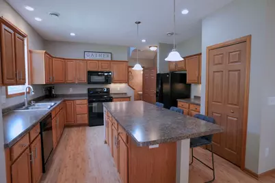 1919 Sierra Drive #1401, Hastings, MN 55033 - Photo 13