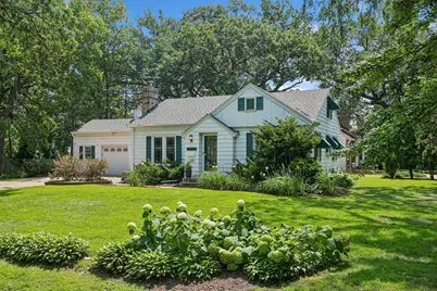 6701 Oliver Avenue S, Richfield, MN 55423 - Photo 3