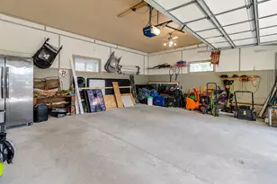 313 1st St SE, Madelia, MN 56062 - Photo 35