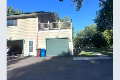 2700 Shenandoah Lane N, Plymouth, MN 55447 - Photo 3