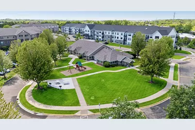 1321 Lake Drive W #123, Chanhassen, MN 55317 - Photo 27