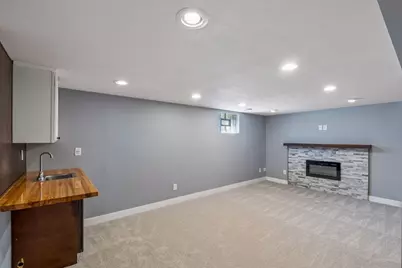 10301 Vincent Avenue S, Bloomington, MN 55431 - Photo 21