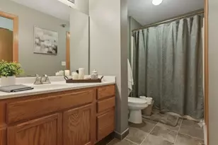 615 N 1st St, Minneapolis, MN 55401 - Photo 9