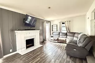 137 State St, Tracy, MN 56175 - Photo 7