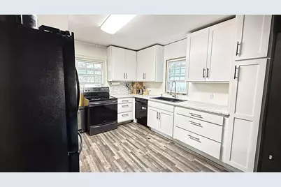 137 State Street, Tracy, MN 56175 - Photo 3
