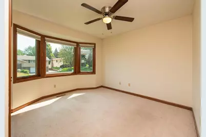 1732 Evergreen Drive, Woodbury, MN 55125 - Photo 23
