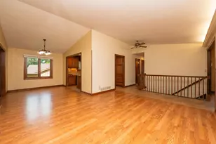 1732 Evergreen Dr, Woodbury, MN 55125 - Photo 7
