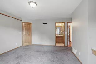 109 Anglewood Dr, Kenyon, MN 55946 - Photo 33