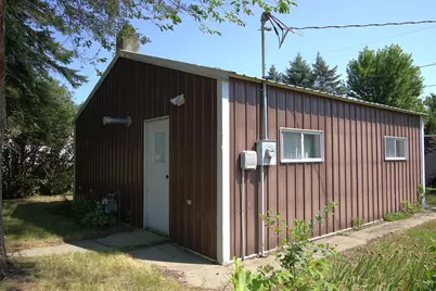 414 Cleveland Street SW, Staples, MN 56479 - Photo 5