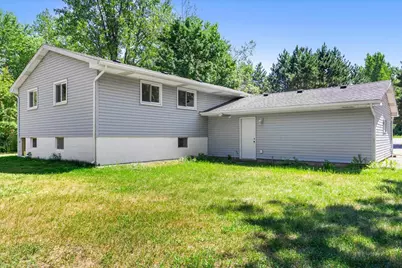 107 221st Avenue NW, Oak Grove, MN 55011 - Photo 5