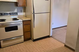 3425 Golfview Dr, Eagan, MN 55123 - Photo 3