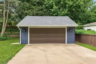 509 Indiana Ave N, Golden Valley, MN 55422 - Photo 39