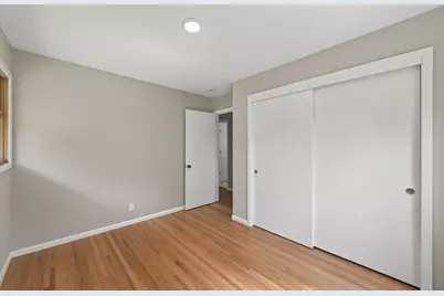 509 Indiana Avenue N, Golden Valley, MN 55422 - Photo 23