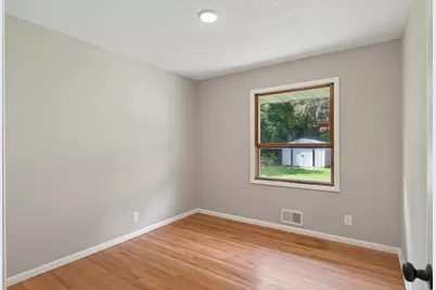 509 Indiana Avenue N, Golden Valley, MN 55422 - Photo 17