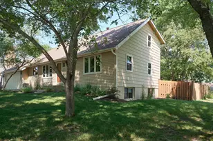 2435 Viking Ct NW, Rochester, MN 55901 - Photo 3