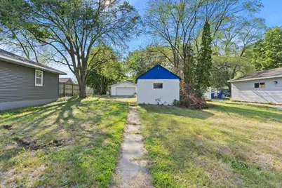 1719 7th Avenue S, Saint Cloud, MN 56301 - Photo 3