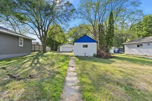 1719 7th Ave S, Saint Cloud, MN 56301 - Photo 3