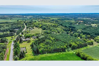 5892 Graff Road, Eau Claire, WI 54701 - Photo 15