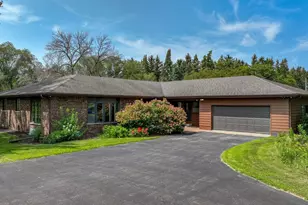 5892 Graff Rd, Eau Claire, WI 54701 - Photo 5