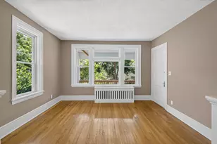 757 Laurel Ave, Saint Paul, MN 55104 - Photo 15
