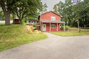 903 Park St, Alexandria, MN 56308 - Photo 7