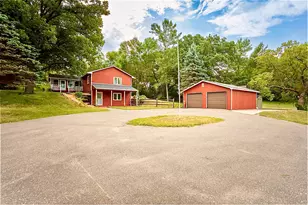 903 Park St, Alexandria, MN 56308 - Photo 1