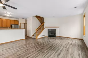 15461 Frost Path, Apple Valley, MN 55124 - Photo 9