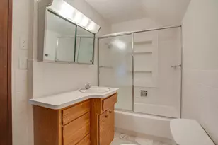 1261 4th St N, Fargo, ND 58102 - Photo 29