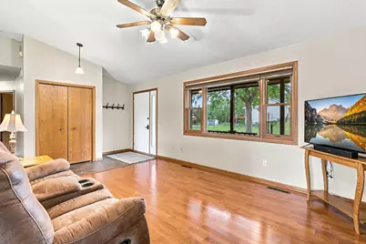 17314 Greentree Path, Lakeville, MN 55044 - Photo 5