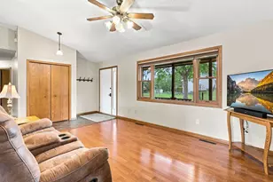 17314 Greentree Path, Lakeville, MN 55044 - Photo 5