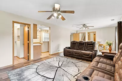 17314 Greentree Path, Lakeville, MN 55044 - Photo 27