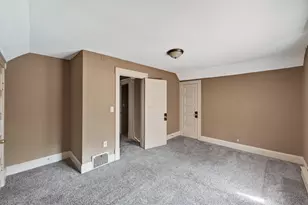 2332 Sheridan Ave N, Minneapolis, MN 55411 - Photo 15