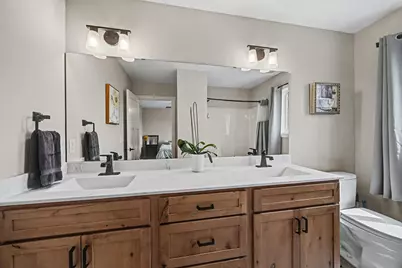 413 Highland Drive, Ellsworth, WI 54011 - Photo 19