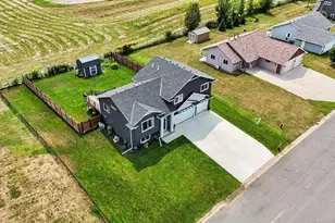413 Highland Dr, Ellsworth, WI 54011 - Photo 3