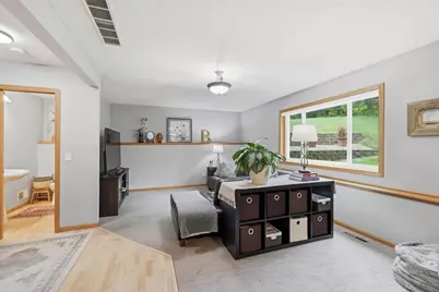 9005 Jensen Avenue S, Cottage Grove, MN 55016 - Photo 9