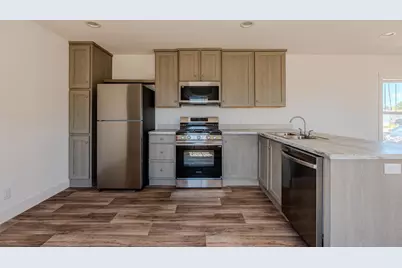 216 8th Street NW, Dilworth, MN 56529 - Photo 5