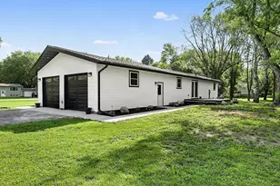 1060 44th St SE, Willmar, MN 56201 - Photo 21