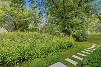119 Edgewood Avenue N, Golden Valley, MN 55427 - Photo 45