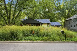 119 Edgewood Ave N, Golden Valley, MN 55427 - Photo 43