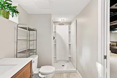 119 Edgewood Avenue N, Golden Valley, MN 55427 - Photo 37