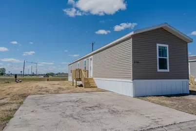 218 8th Street NW, Dilworth, MN 56529 - Photo 1