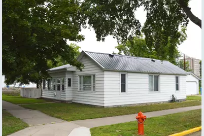 574 Wilson Street, Winona, MN 55987 - Photo 1