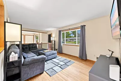 2107 Shale Lane, Eagan, MN 55122 - Photo 3