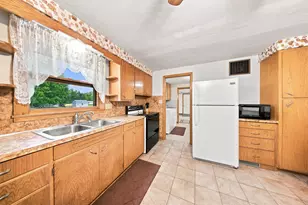 202 7th St, Pepin, WI 54759 - Photo 7
