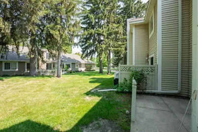 1953 Waterford Place SW, Rochester, MN 55902 - Photo 23